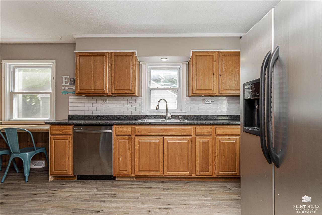 433 West Vine Street, Junction City, KS 66441