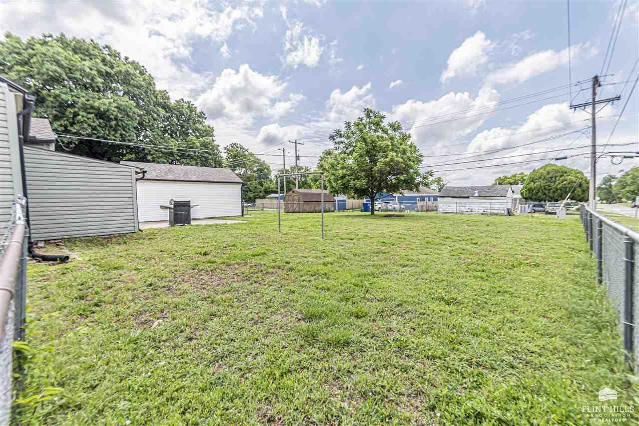 433 West Vine Street, Junction City, KS 66441