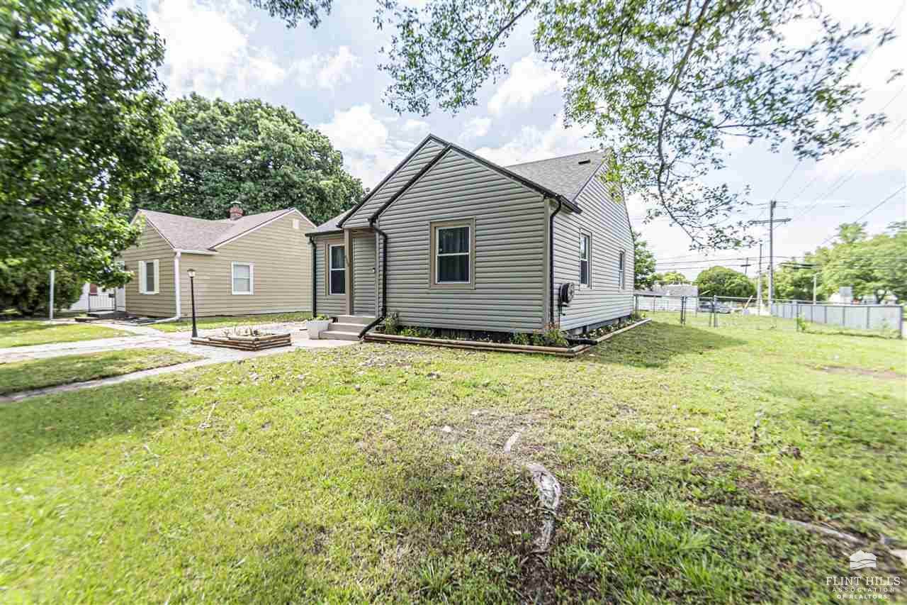 433 West Vine Street, Junction City, KS 66441