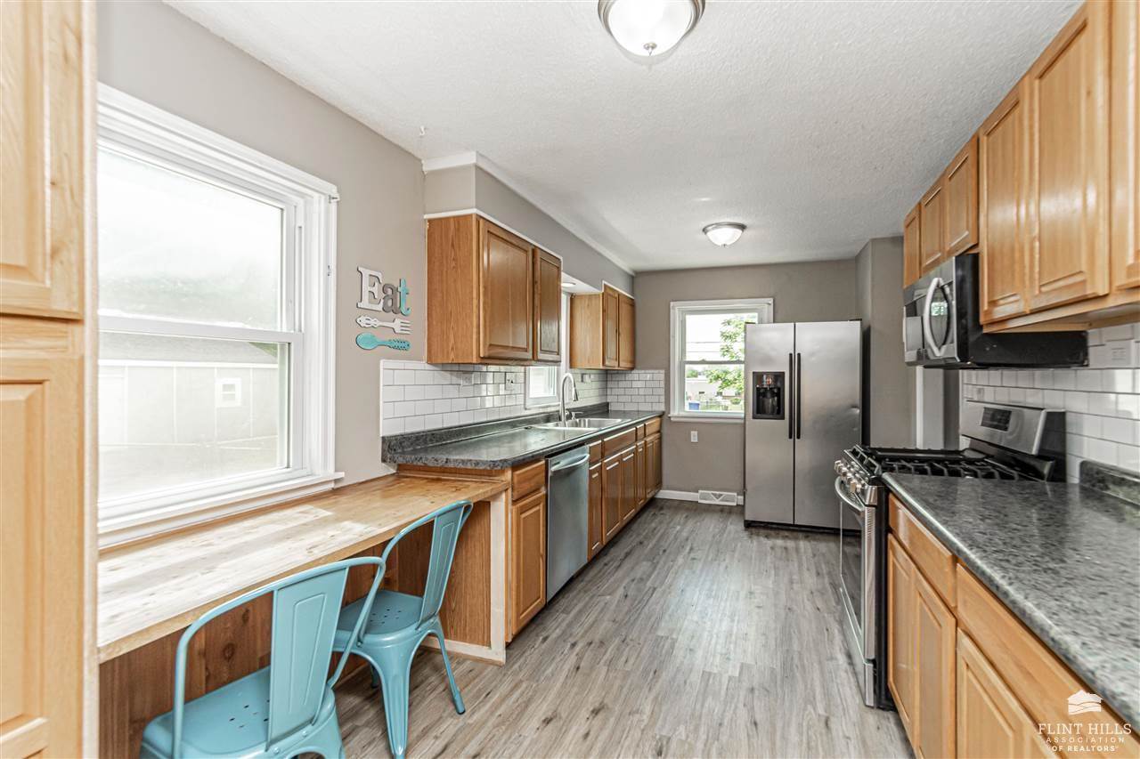 433 West Vine Street, Junction City, KS 66441