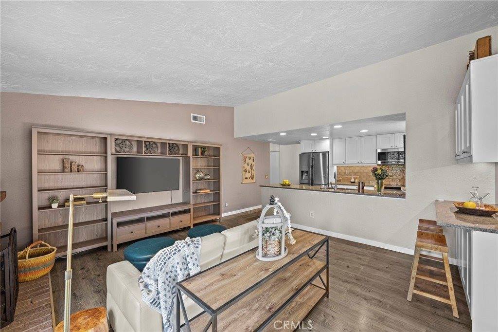 738 West Cedar Street, Ontario, CA 91762