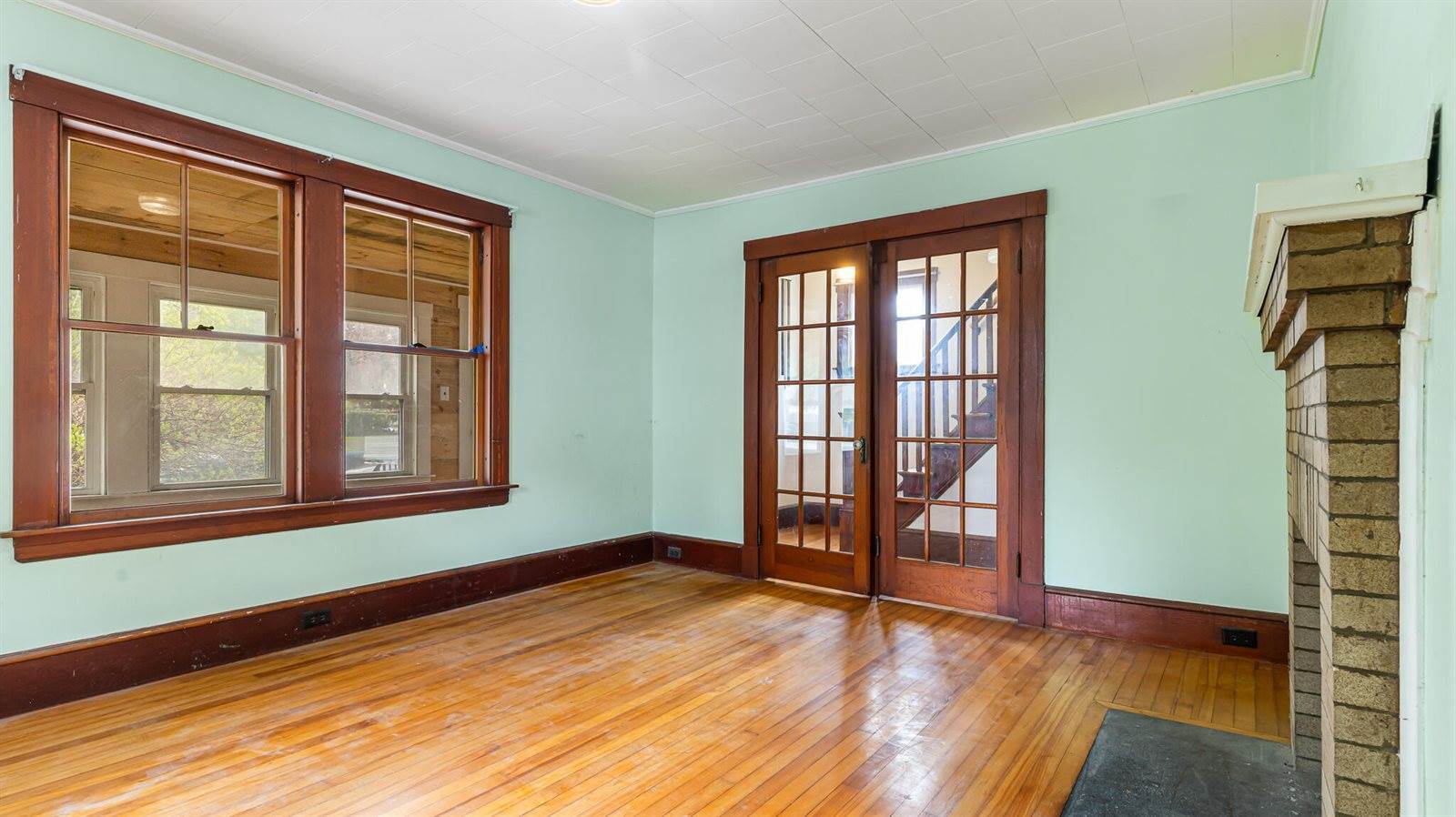 797 Union Street, Bangor, ME 04401