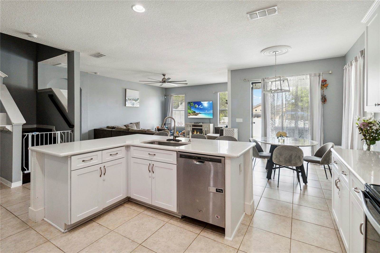 731 Arbor Pointe Avenue, Minneola, FL 34715