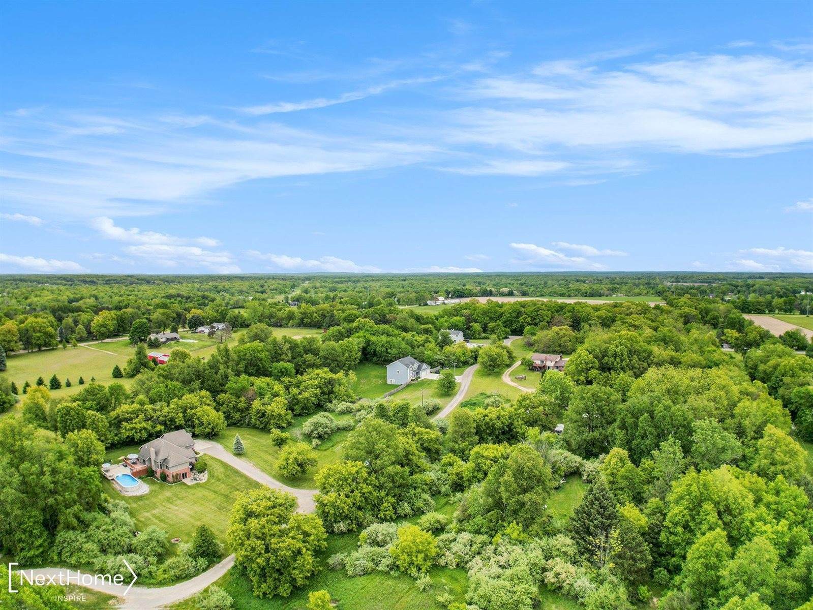 3905 N Latson Road, Howell, MI 48855