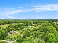 3905 N Latson Road, Howell, MI 48855