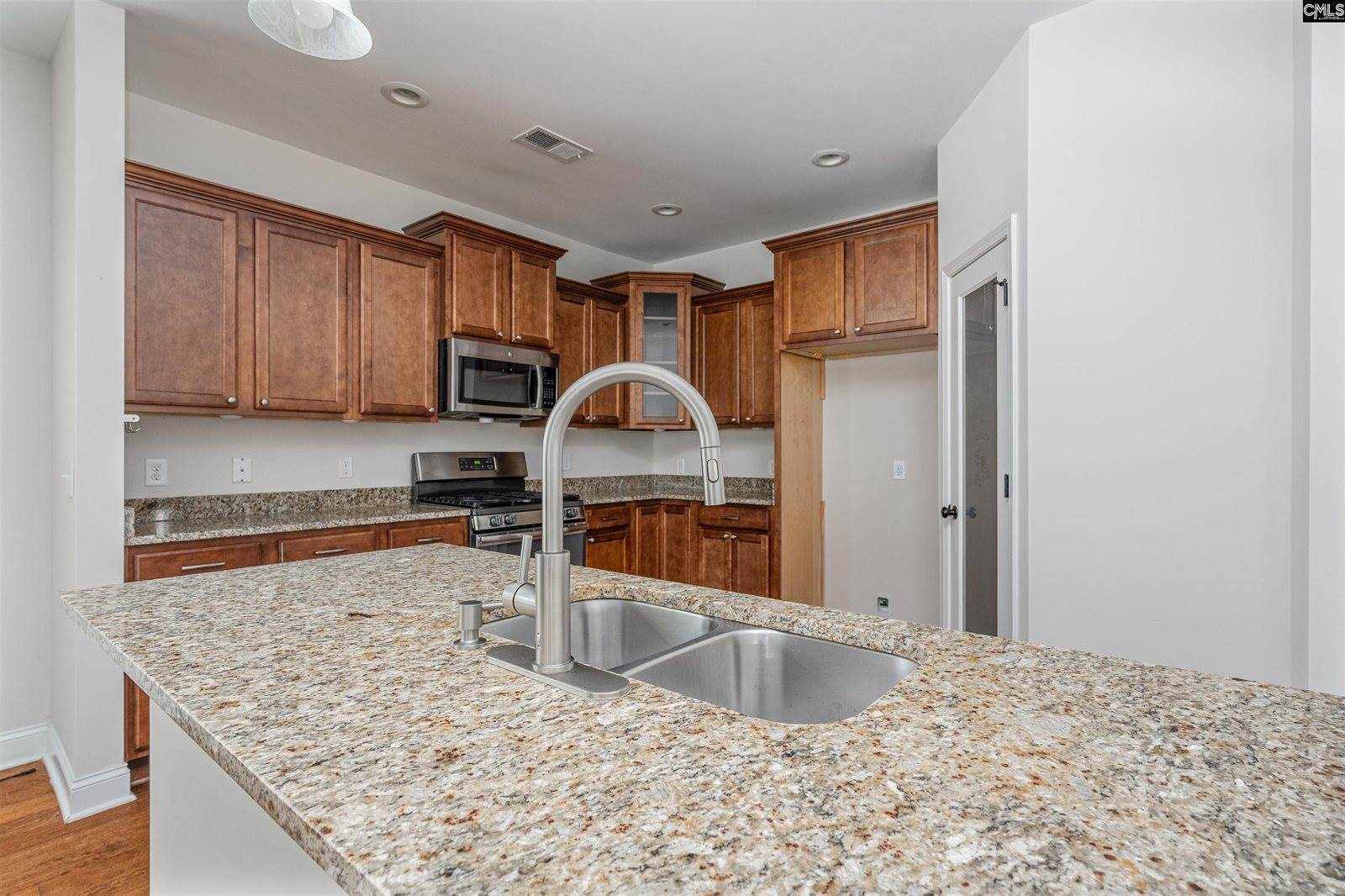 425 Tufton Court, Cayce, SC 29033