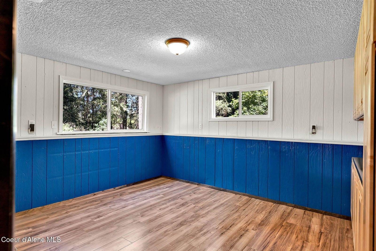 2114 Roosevelt Road, Moyie Springs, ID 83845