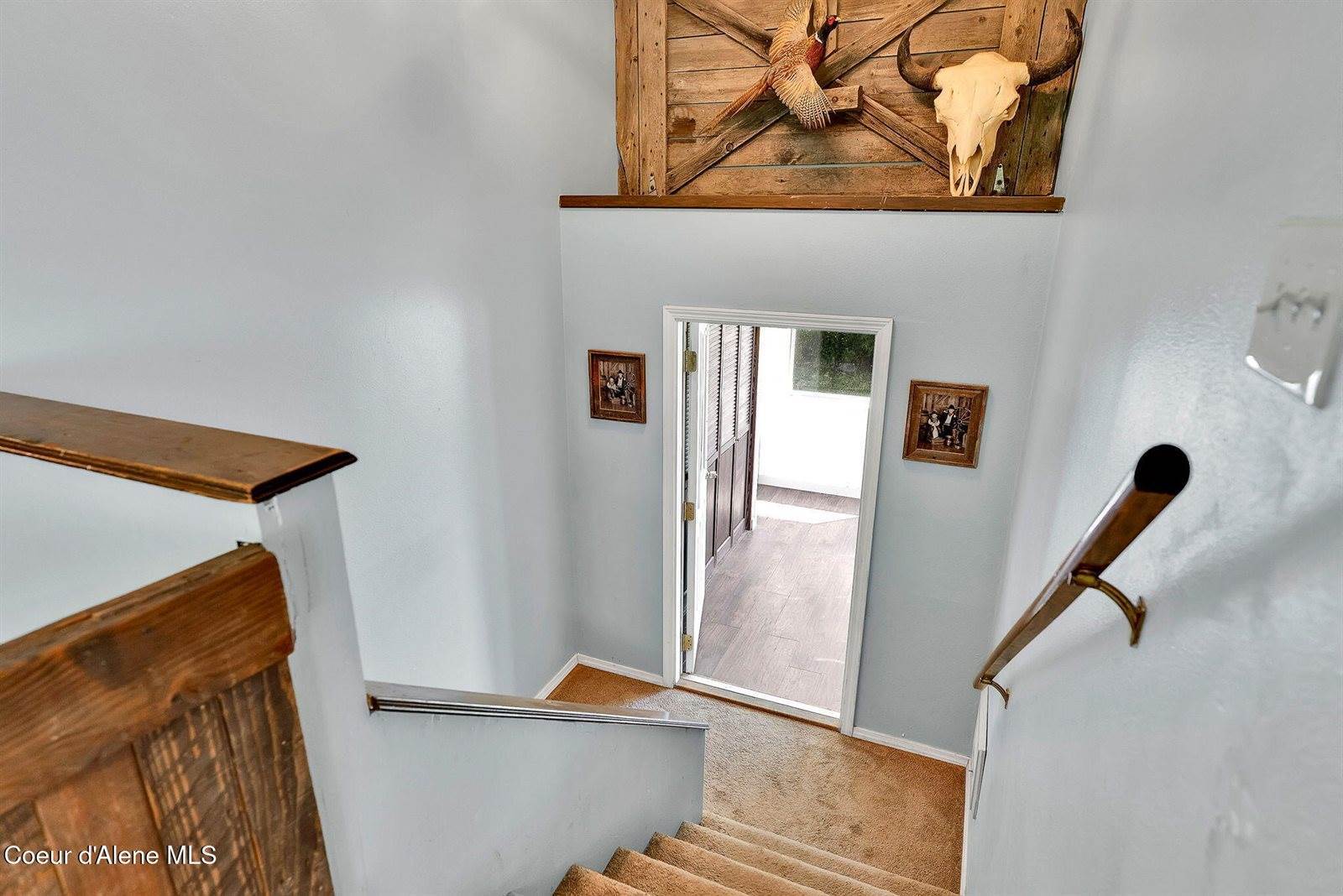 2114 Roosevelt Road, Moyie Springs, ID 83845