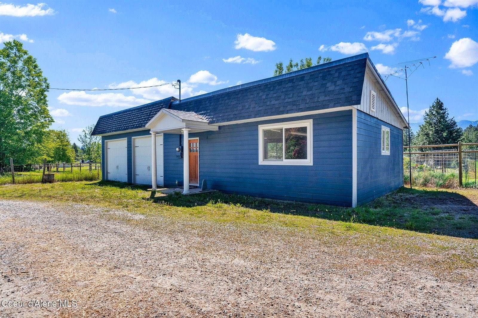 2114 Roosevelt Road, Moyie Springs, ID 83845