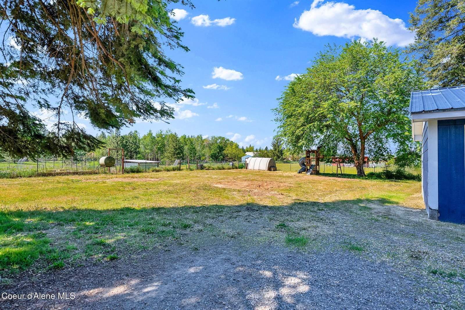 2114 Roosevelt Road, Moyie Springs, ID 83845