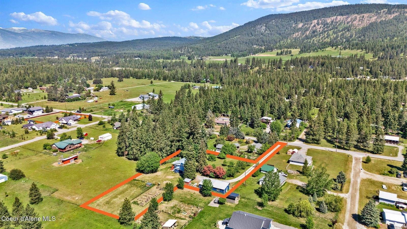 2114 Roosevelt Road, Moyie Springs, ID 83845