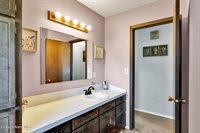 2114 Roosevelt Road, Moyie Springs, ID 83845