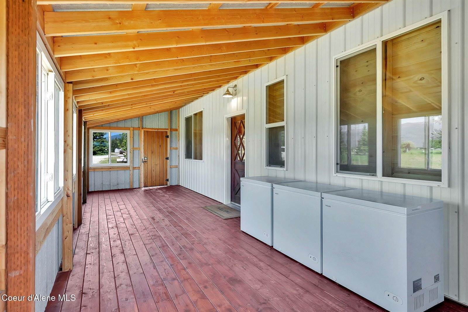 416 Fawn Ln, Bonners Ferry, ID 83805