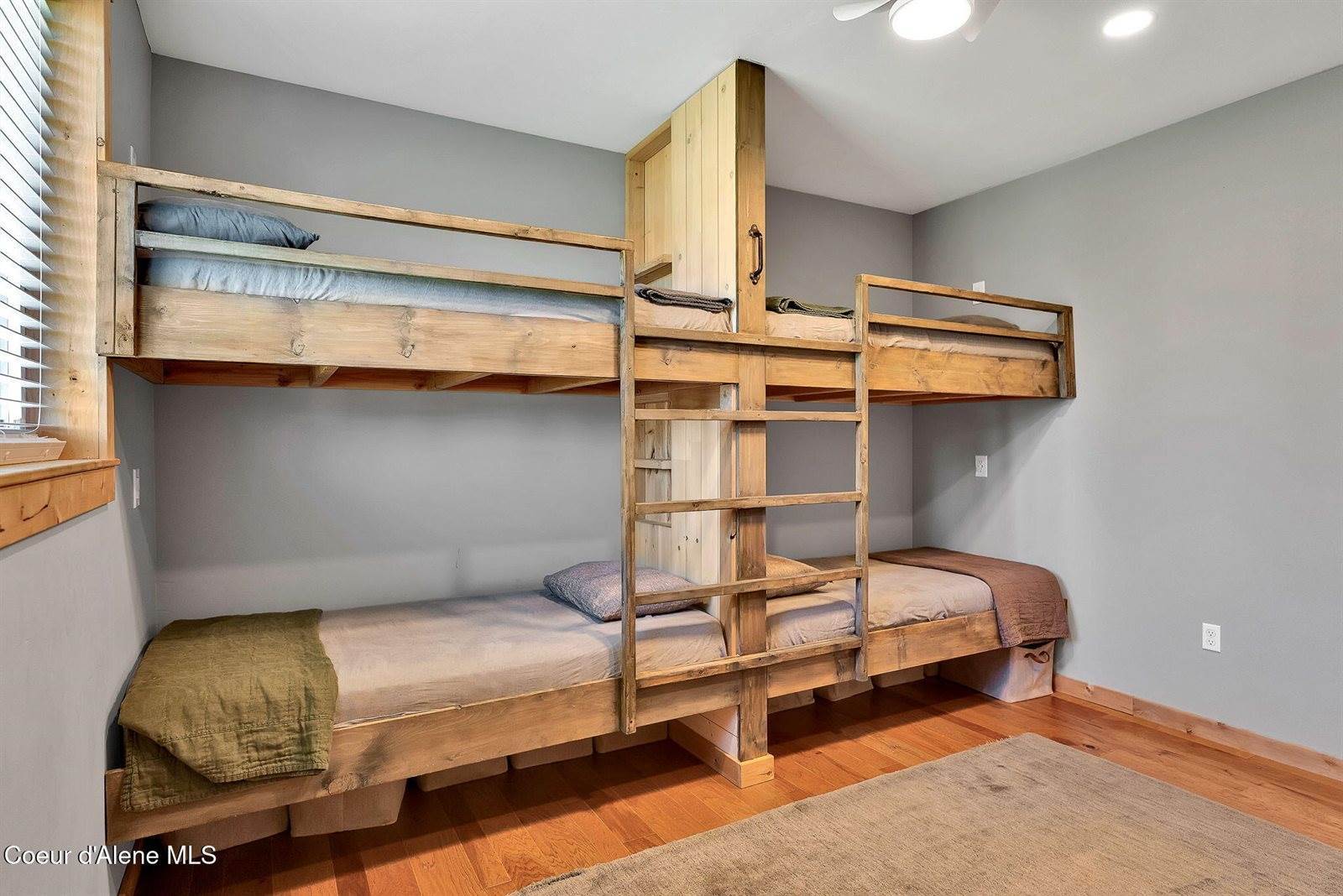 416 Fawn Ln, Bonners Ferry, ID 83805