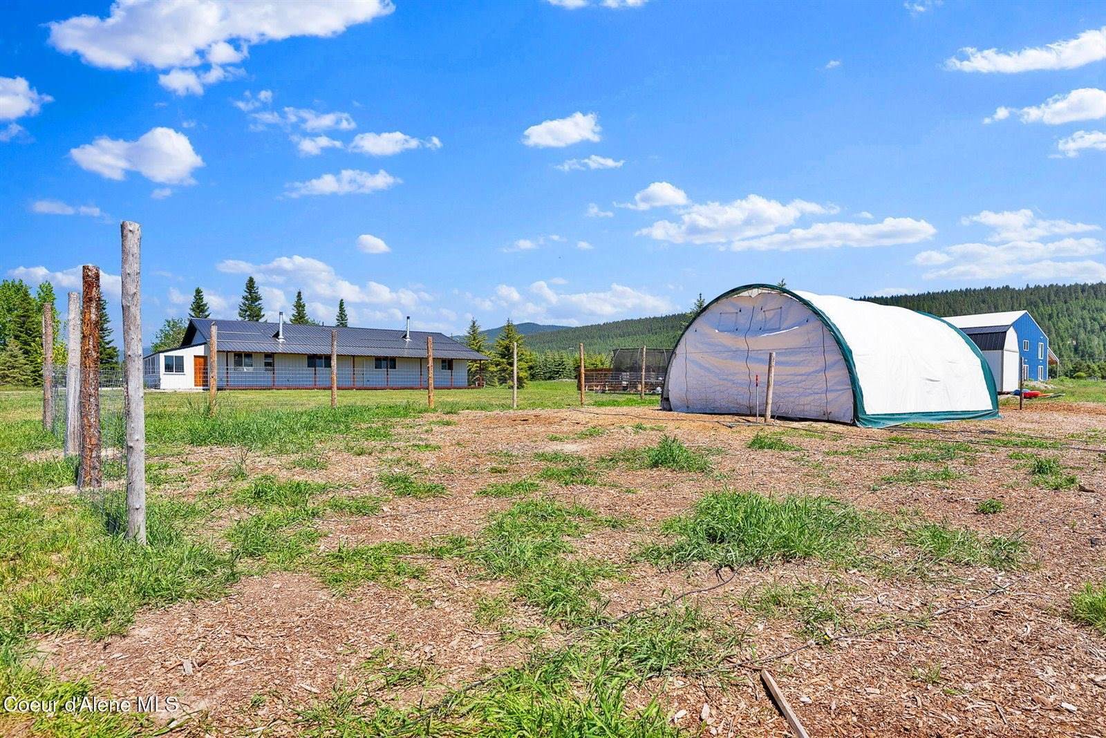 416 Fawn Ln, Bonners Ferry, ID 83805