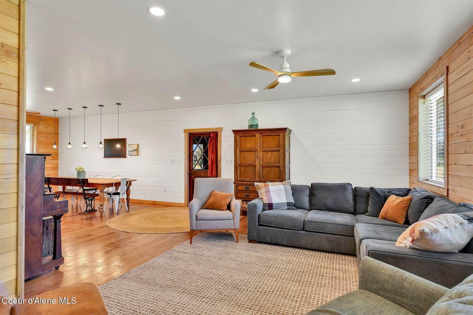 416 Fawn Ln, Bonners Ferry, ID 83805