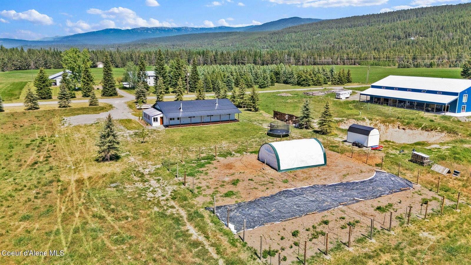 416 Fawn Ln, Bonners Ferry, ID 83805
