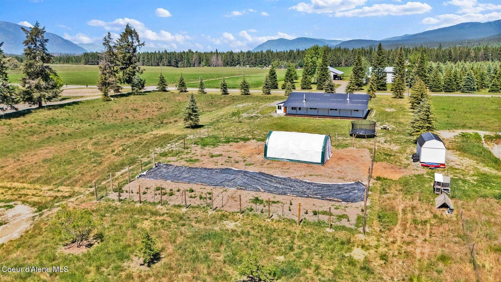 416 Fawn Ln, Bonners Ferry, ID 83805