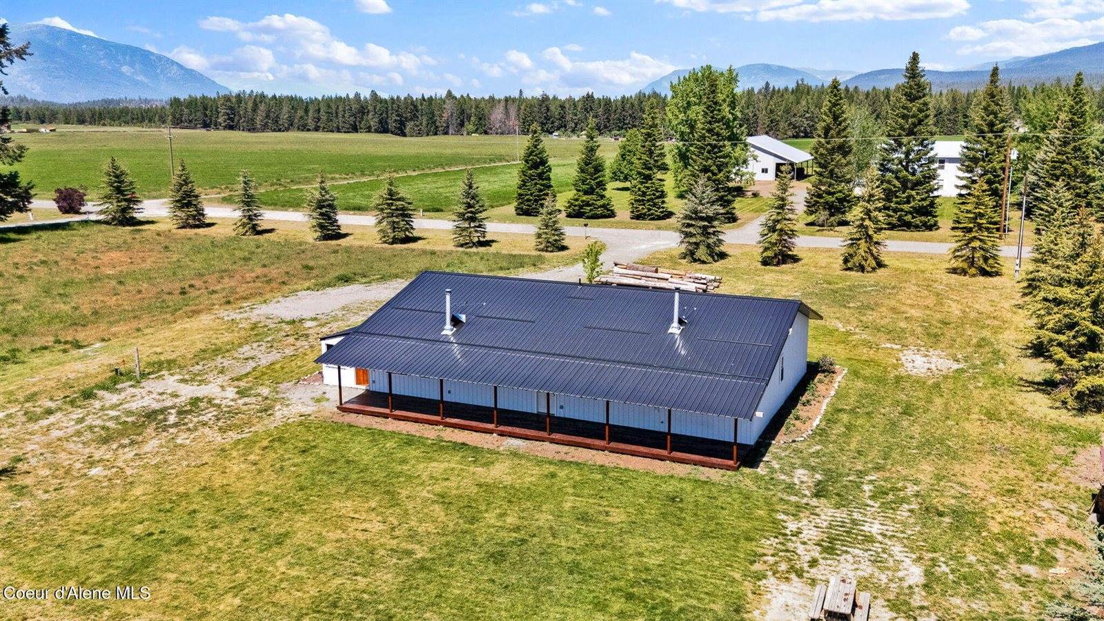 416 Fawn Ln, Bonners Ferry, ID 83805