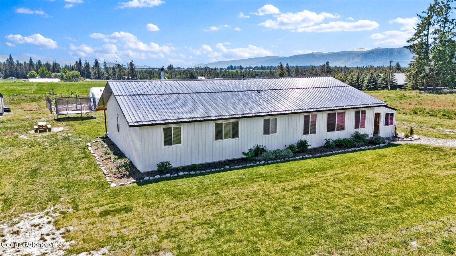 416 Fawn Ln, Bonners Ferry, ID 83805