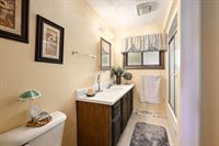 N7049 Oakwood Rd, Whitewater, WI 53190