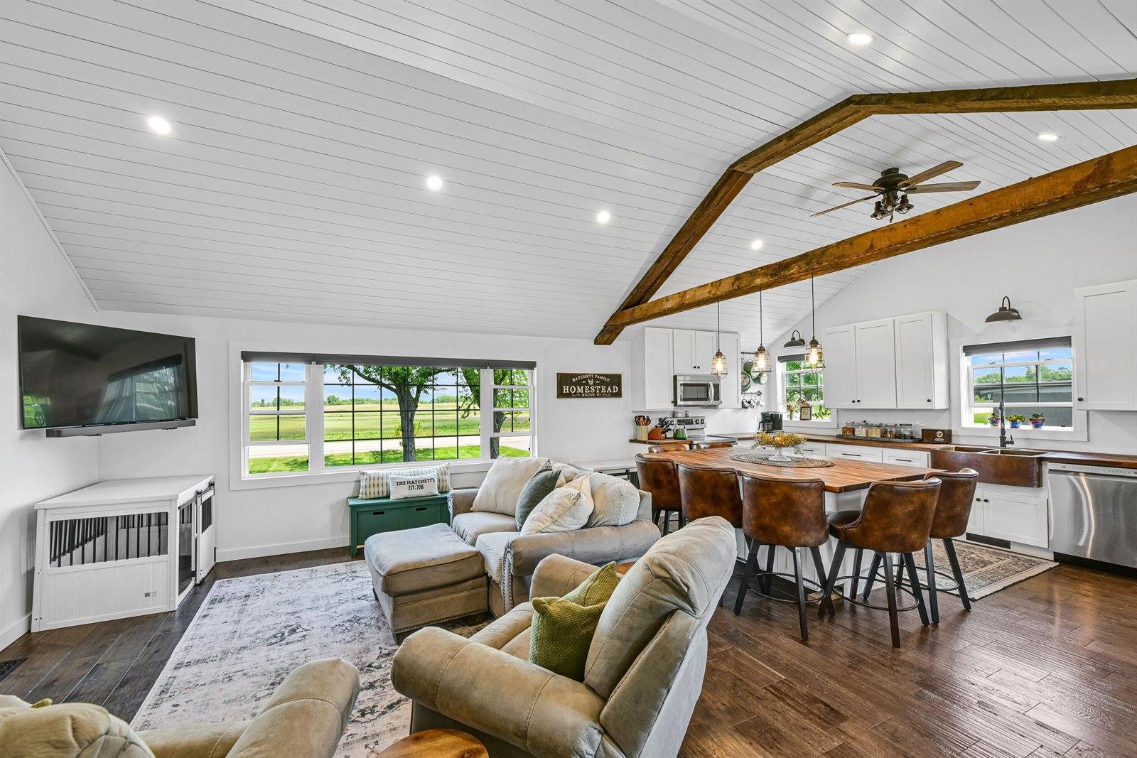 9440 E State Road 59, Milton, WI 53563