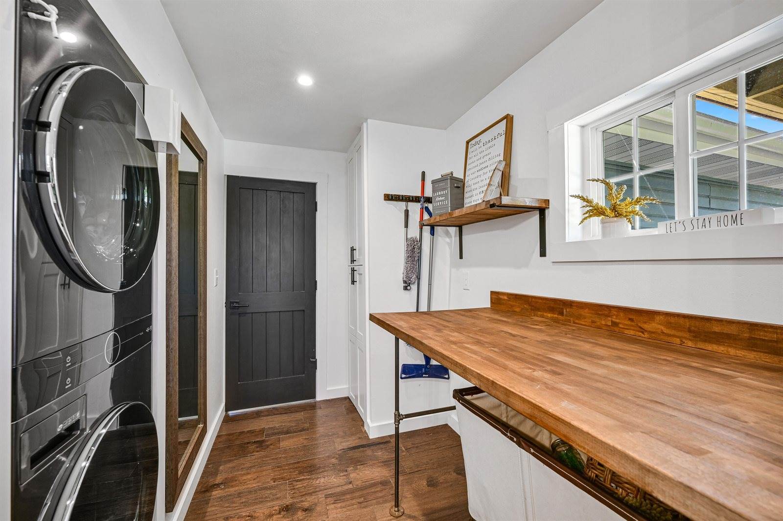 9440 E State Road 59, Milton, WI 53563