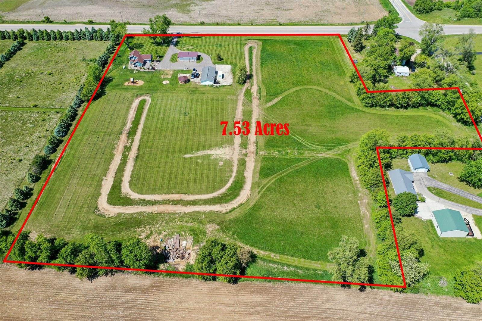 9440 E State Road 59, Milton, WI 53563