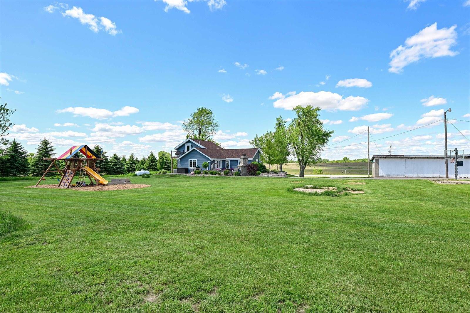 9440 E State Road 59, Milton, WI 53563