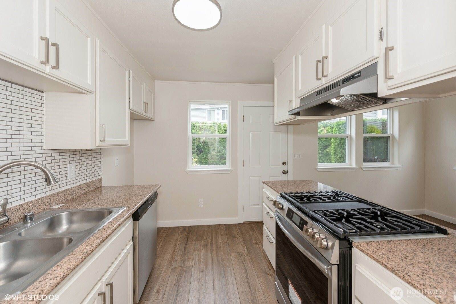 10923 63rd Street East, Puyallup, WA 98372