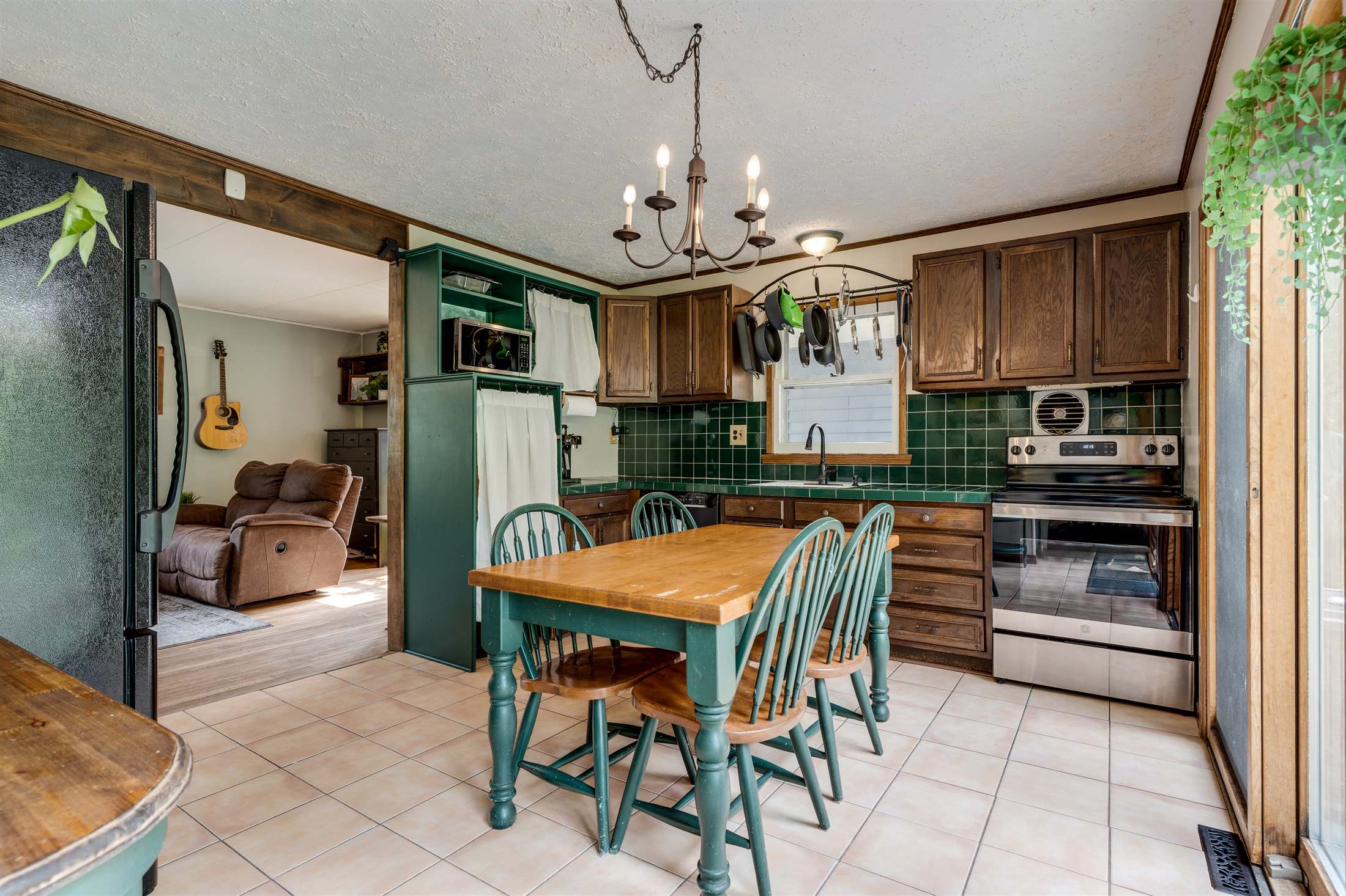 4130 Painted Sky Rd, Reading, PA 19606