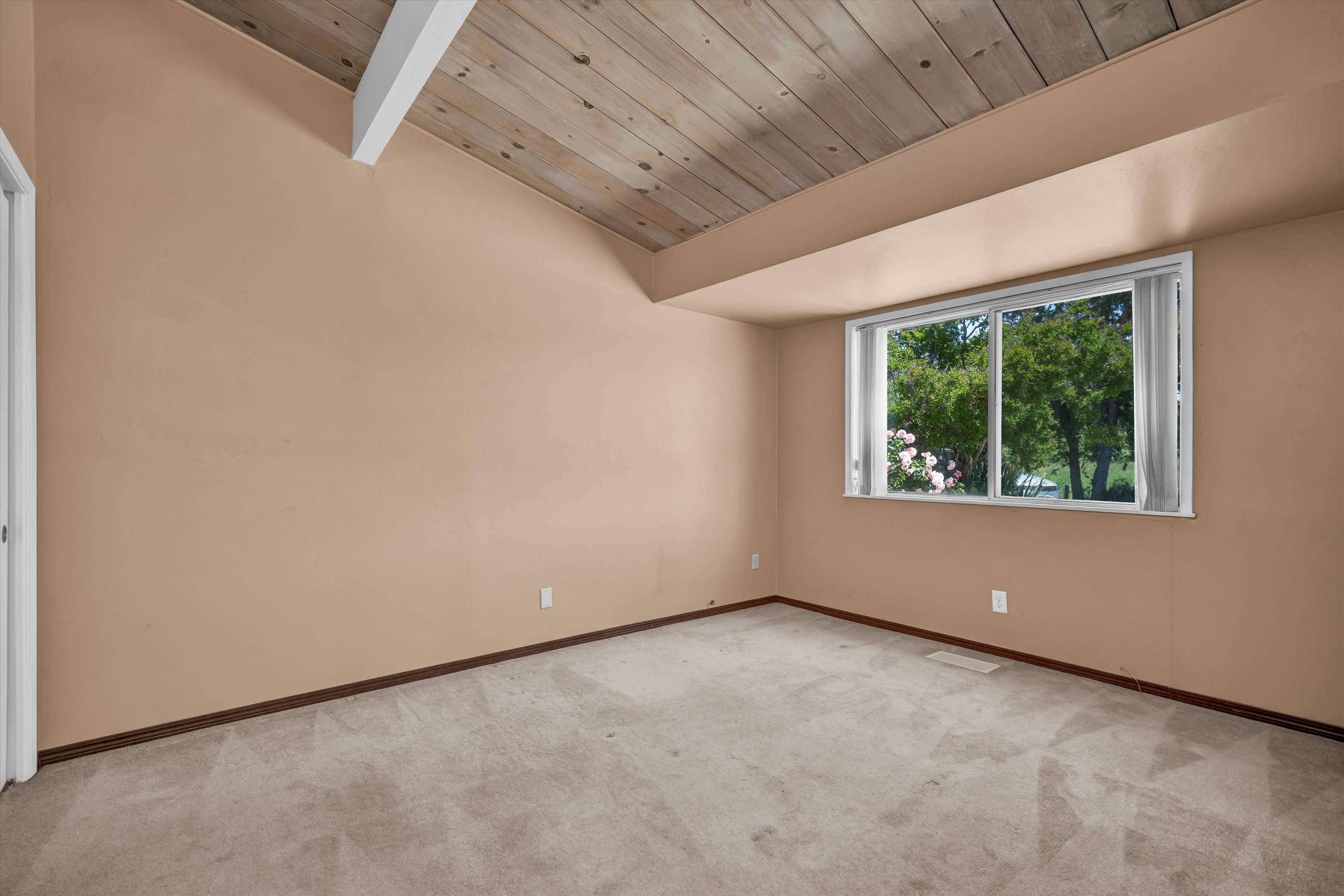 2715 Clipper Lane, Lakeport, CA 95453