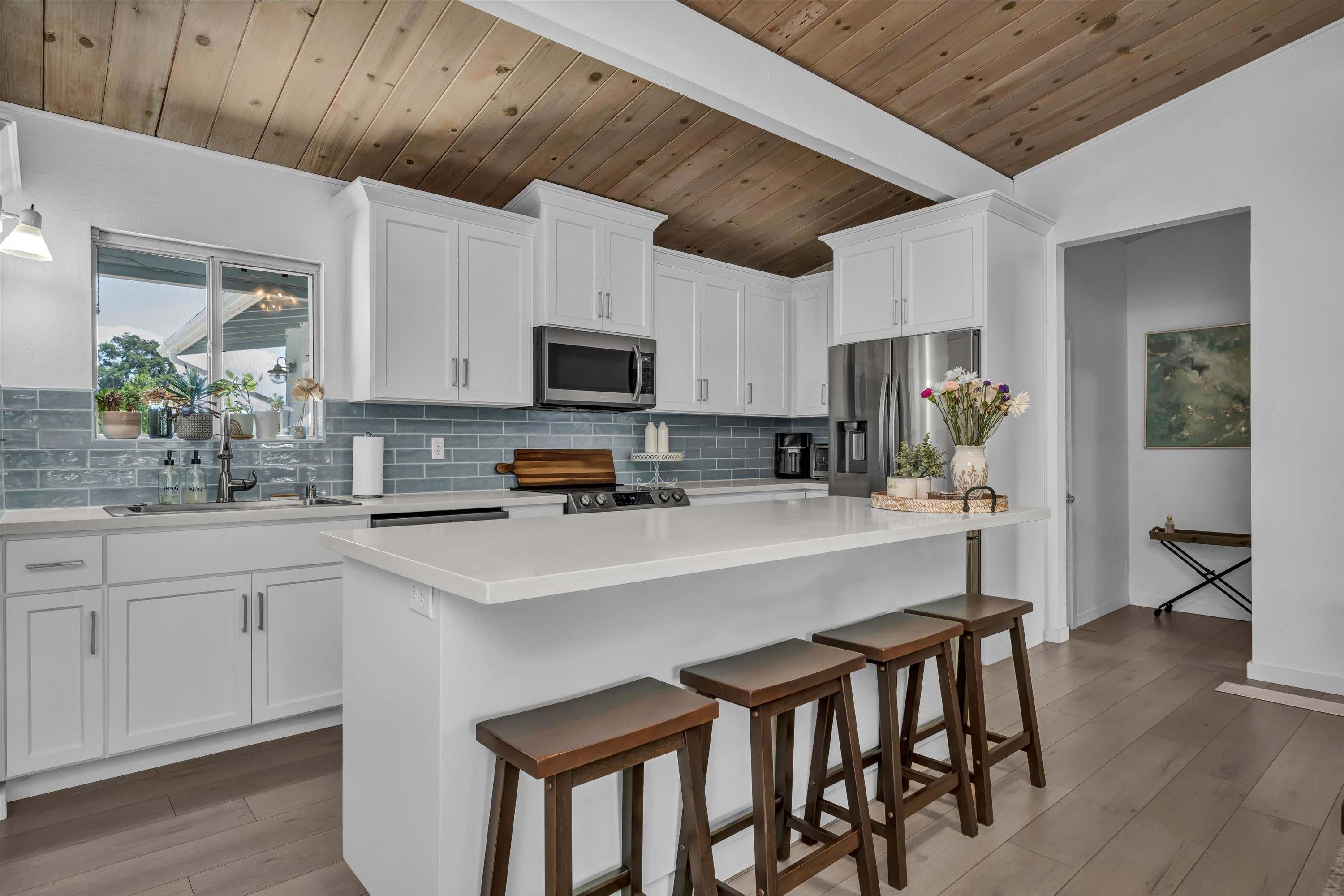 2715 Clipper Lane, Lakeport, CA 95453