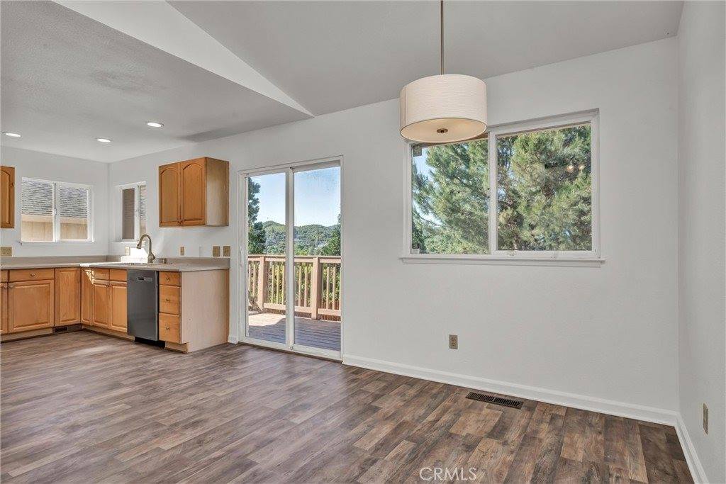 9421 Fairway Drive, Kelseyville, CA 95451