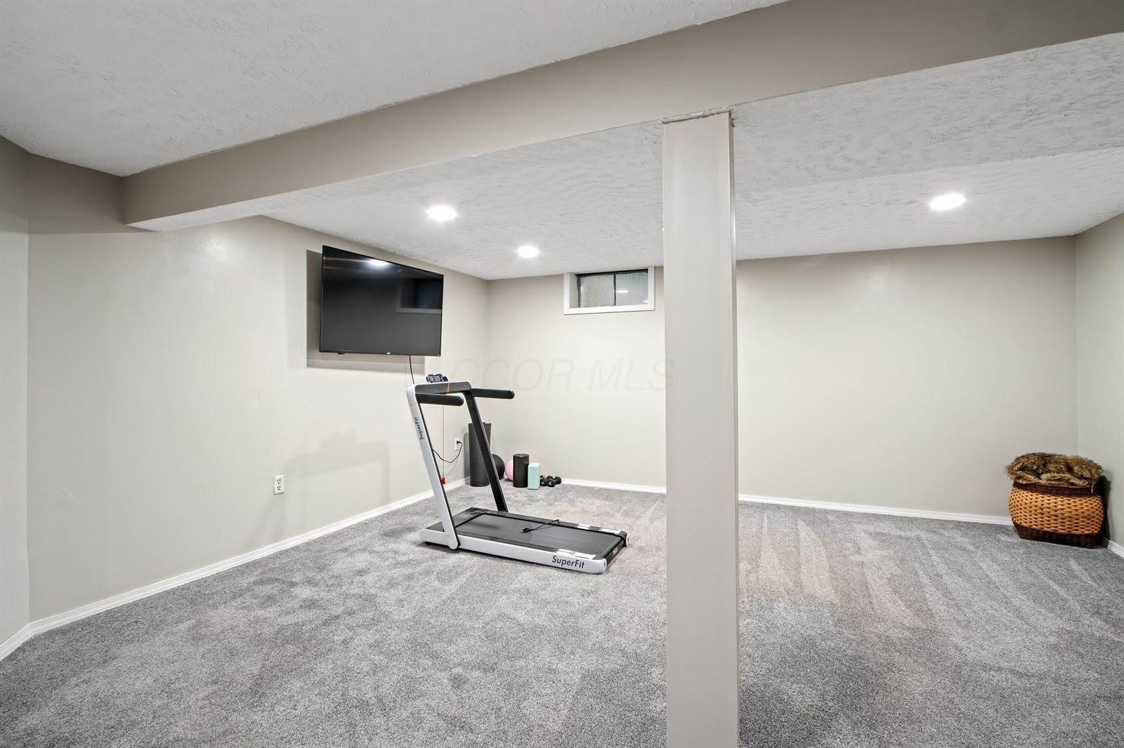 2194 Worthingwoods Boulevard, Powell, OH 43065