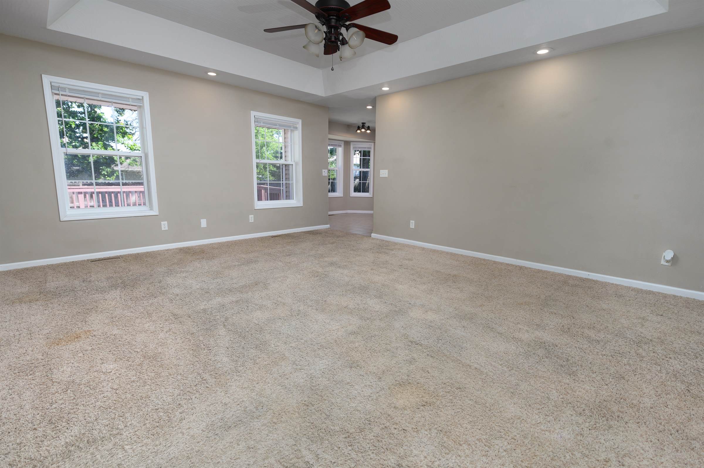 128 Mesa Dr, Waynesville, MO 65583