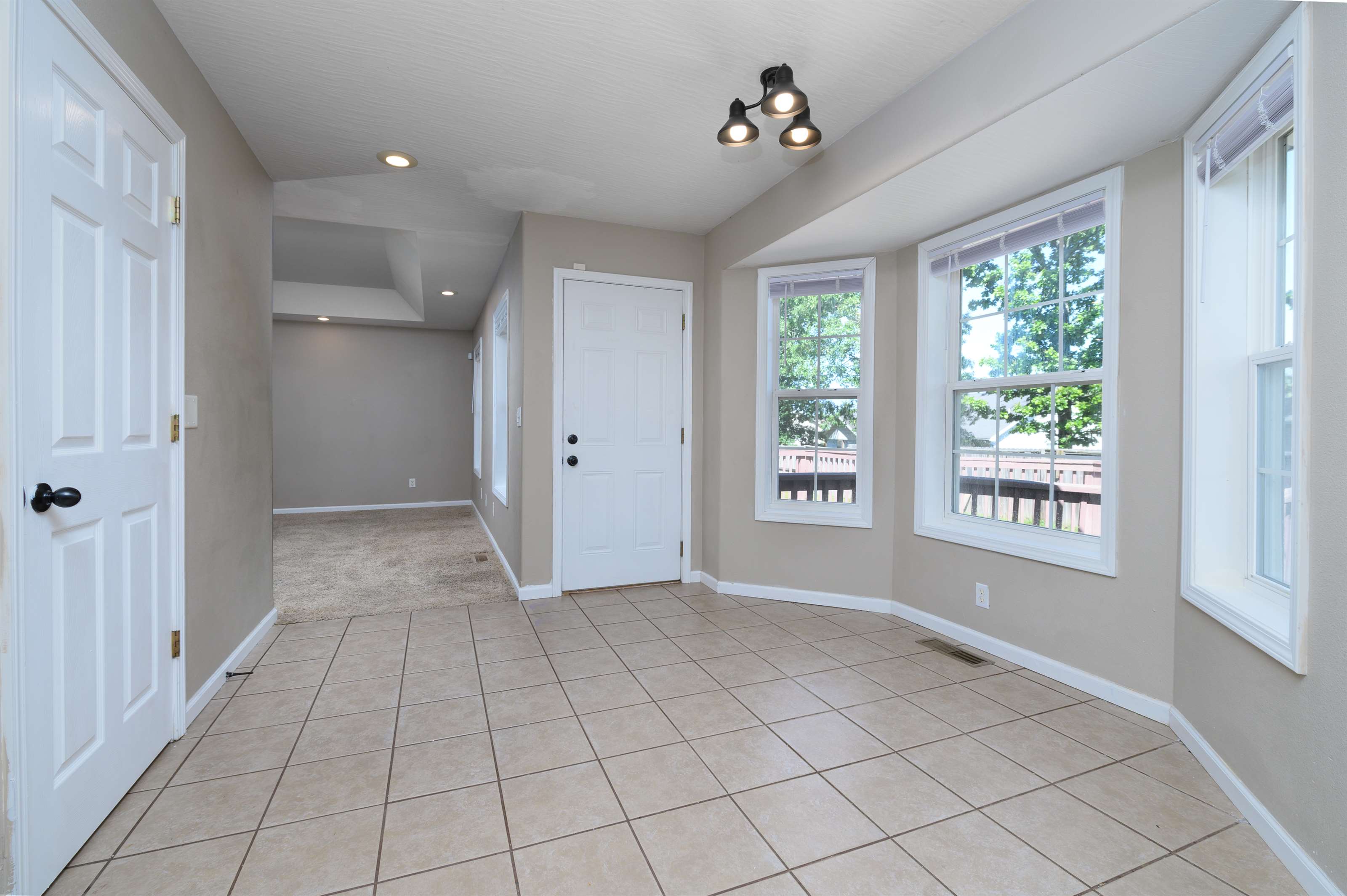 128 Mesa Dr, Waynesville, MO 65583