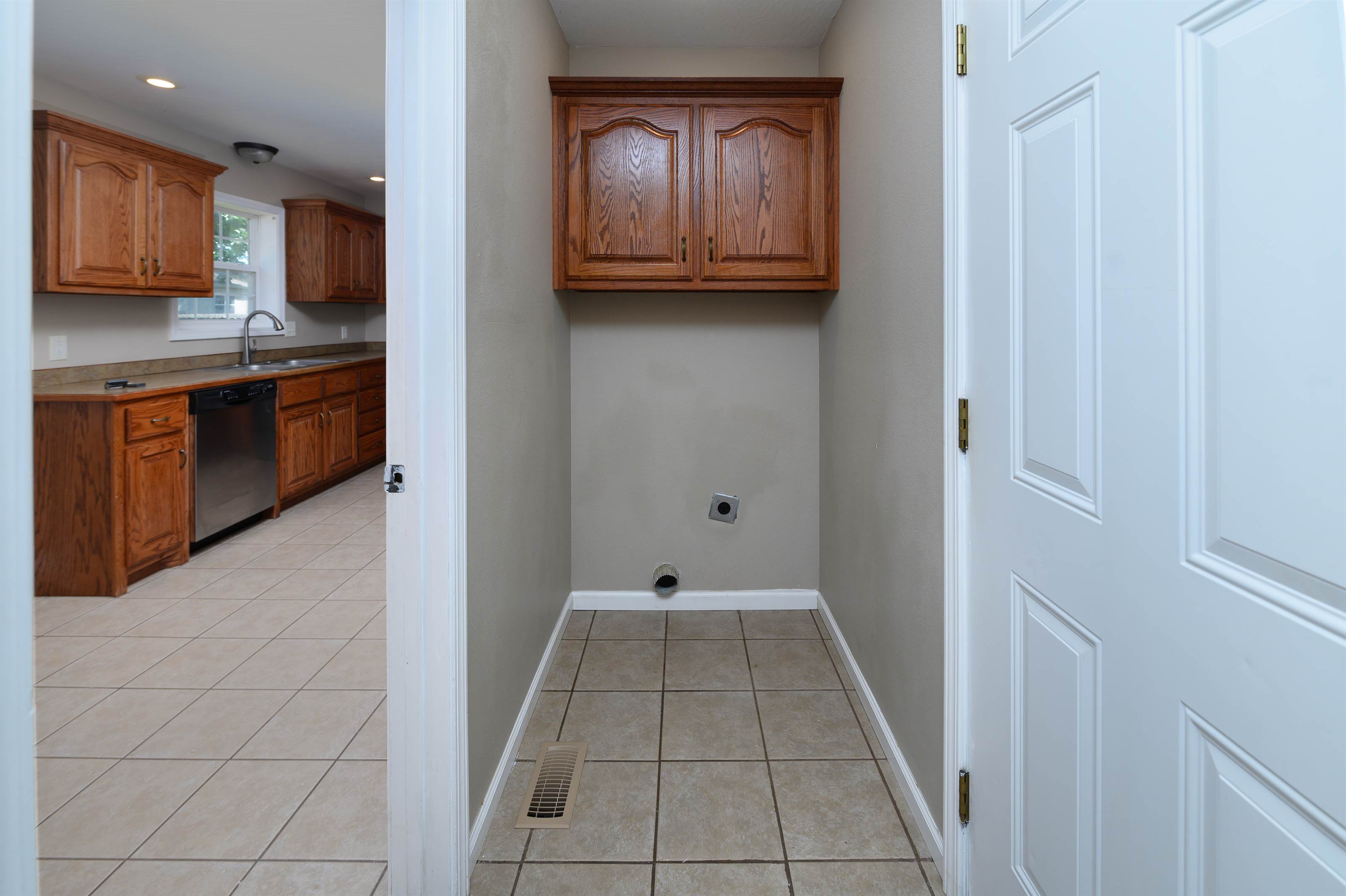 128 Mesa Dr, Waynesville, MO 65583