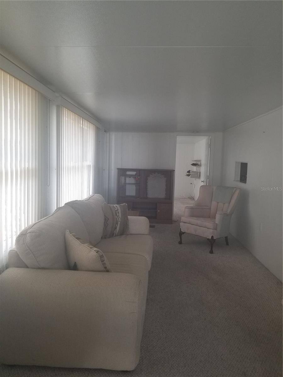 11211 101ST Way, #123, Largo, FL 33773