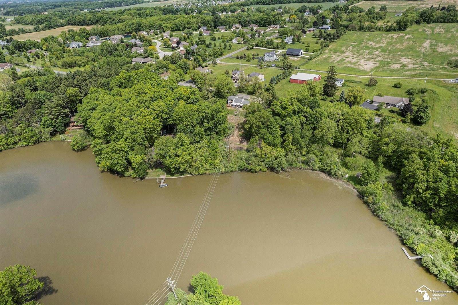 2930 Spielman Road, Adrian, MI 49221