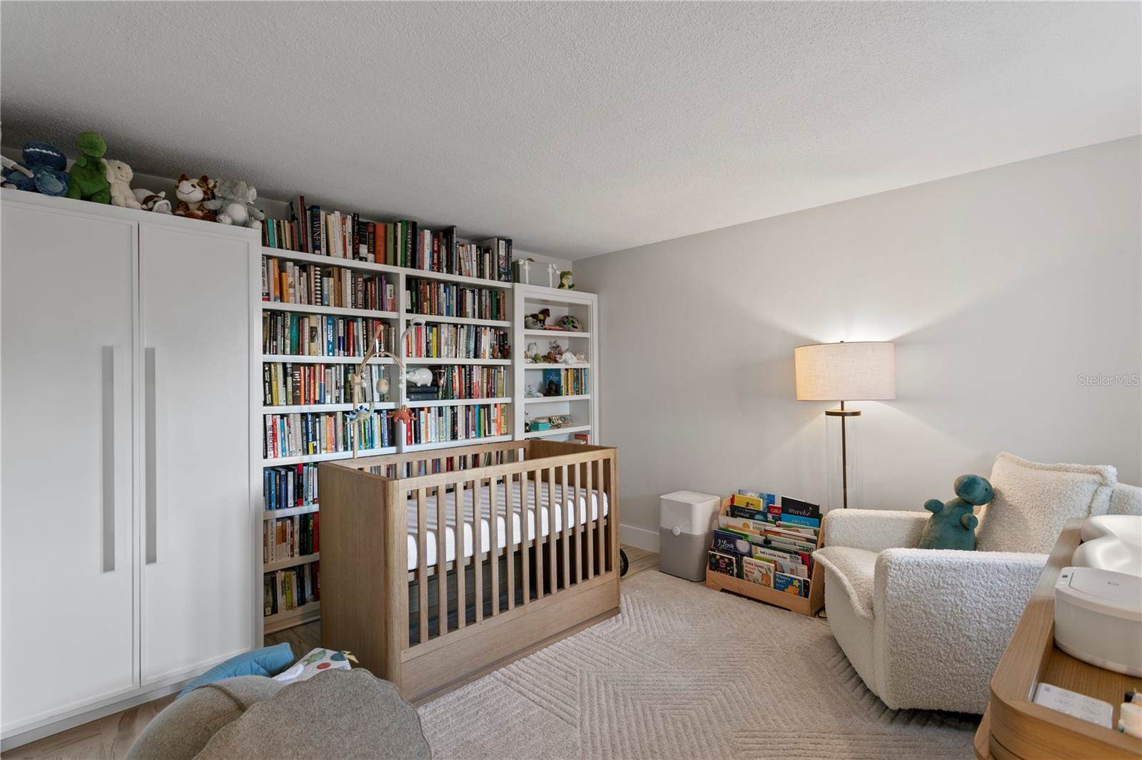 218 Colony Point Road South, Saint Petersburg, FL 33705