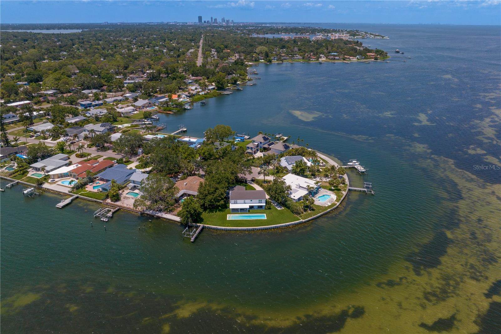 218 Colony Point Road South, Saint Petersburg, FL 33705