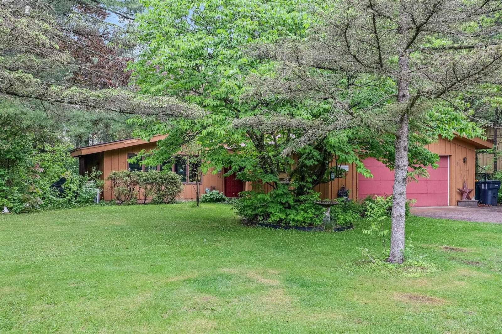 2720 Parkway Court, Wisconsin Rapids, WI 54494