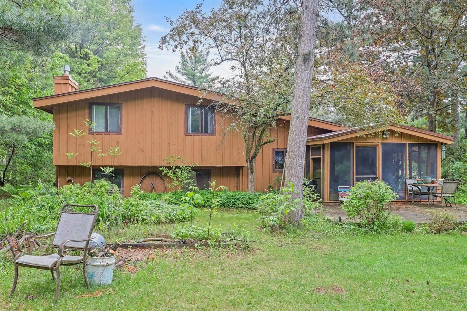 2720 Parkway Court, Wisconsin Rapids, WI 54494