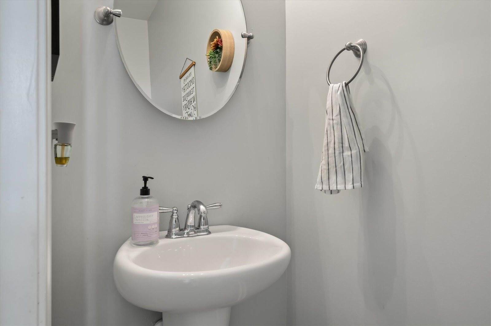 111 Nolin Road Road, Moncks Corner, SC 29461