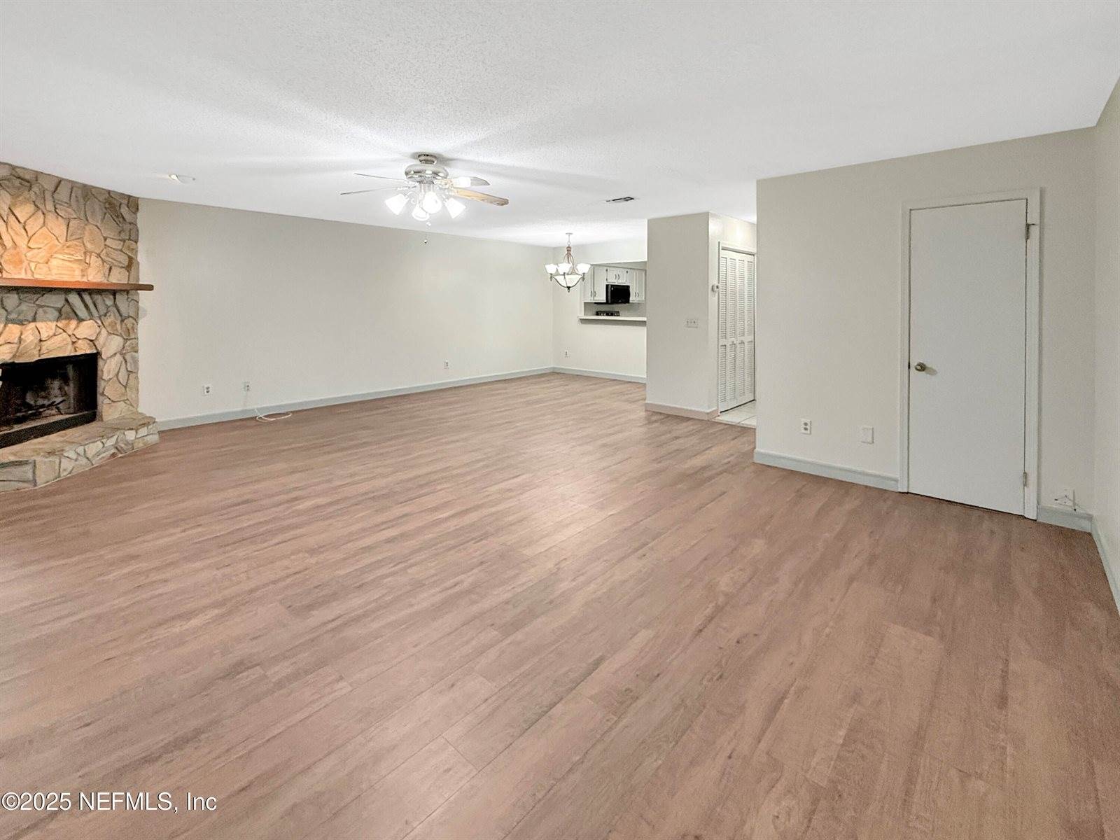 10879 Cabbage Pond Court, Jacksonville, FL 32257