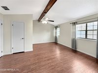 10879 Cabbage Pond Court, Jacksonville, FL 32257