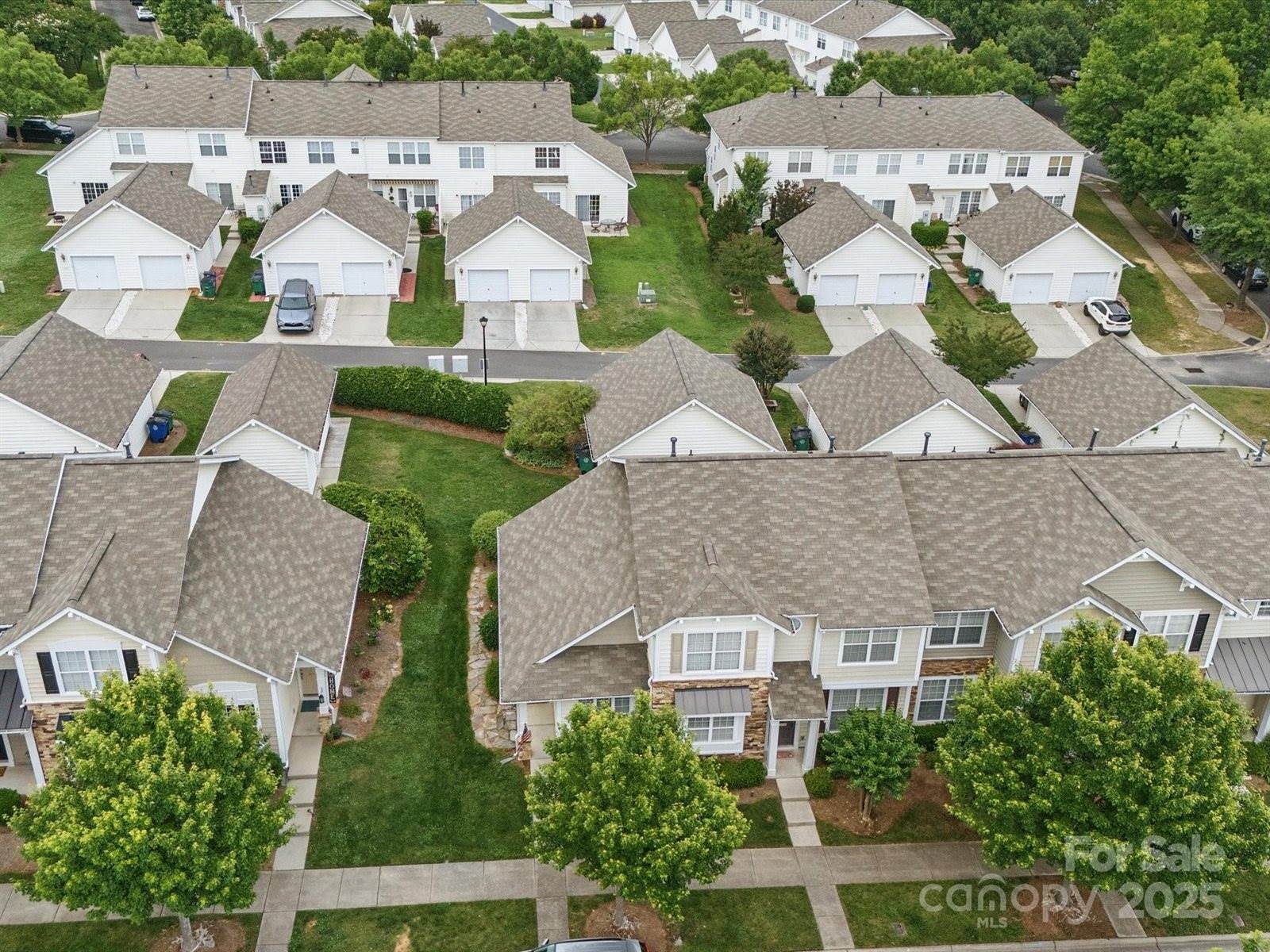 1061 Woodglen Lane, Matthews, NC 28104