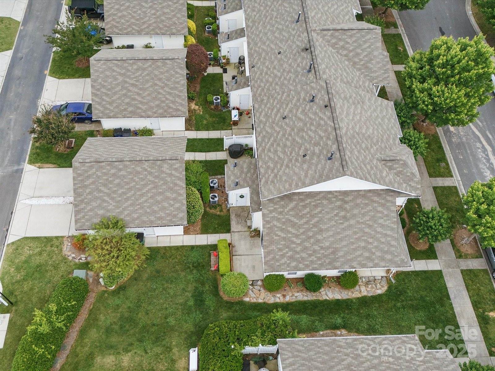 1061 Woodglen Lane, Matthews, NC 28104