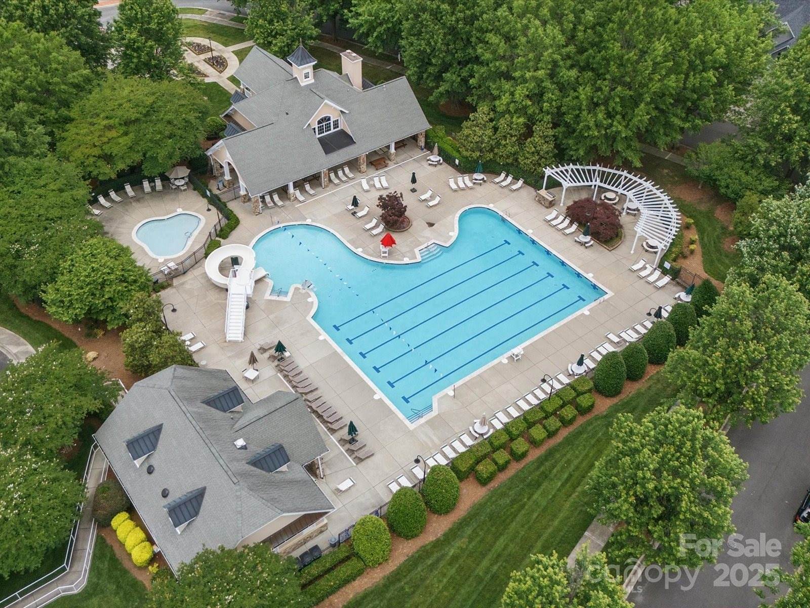 1061 Woodglen Lane, Matthews, NC 28104